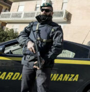 Talijanska financijska policija Parme (Guardia di Finanza)