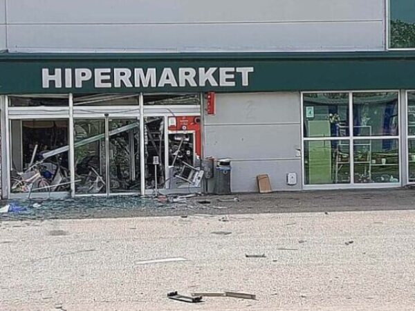 Eksplozija u tržnom centru u Modriči