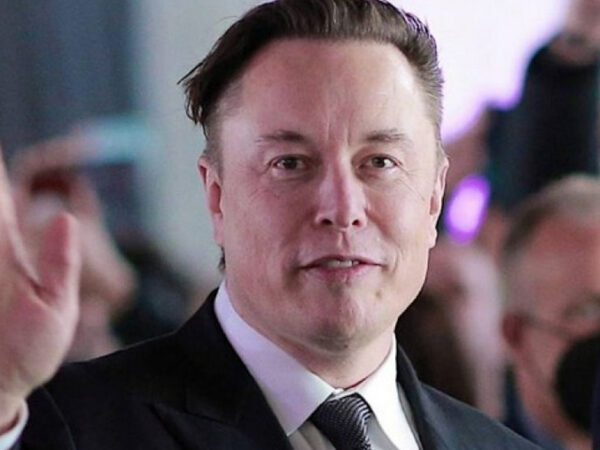 Elon Musk želi pokrenuti novu društvenu mrežu