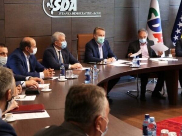SDA pozvala PIC da uvede sankcije Dodiku zbog secesionizma