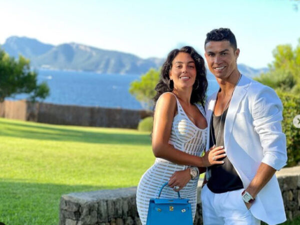 Ronaldova majka brani sinu da se oženi Georginom?