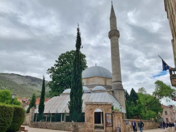 Migranti provalili u džamiju u Sjevernom logoru u Mostaru
