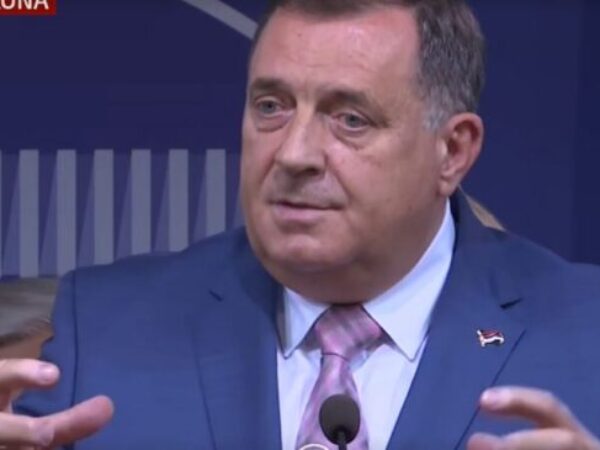 Stanić nije birao riječi: "Danas je Dodik veći poturica od rahmetli Alije i od poluživog Bakira, ostaje mu samo bježanija ili zatvor"