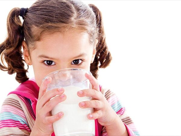 Trebaju li djeca zapravo piti mlijeko?