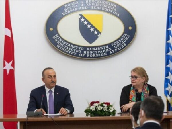 Cavusoglu u Sarajevu: Turska će nastaviti podršku BiH, pogotovo u borbi protiv pandemije