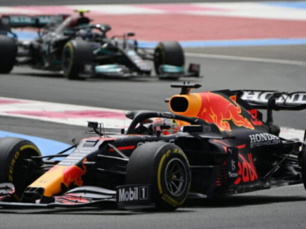 Verstappen pretekao Hamiltona i pobijedio u Francuskoj