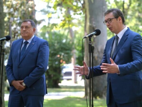 Vučić i Dodik saglasni da Inzkova odluka nije dobra