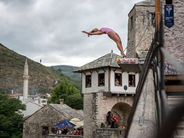 U Mostaru danas Red Bull Cliff Diving prvenstvo