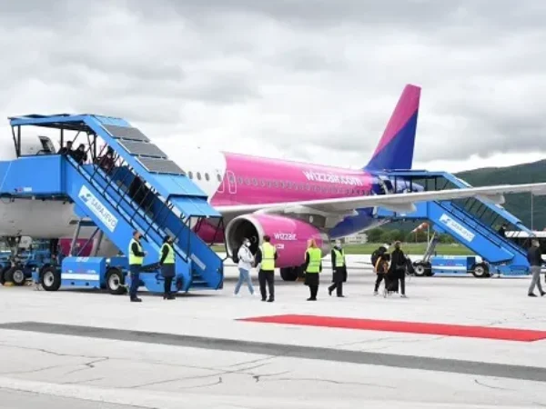 Wizz Air traži novo osoblje u Sarajevu i Tuzli, u toku najveći konkurs u istoriji kompanije